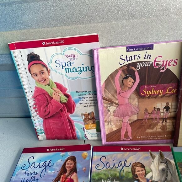 9 American girl Books  - Picture 2 of 6